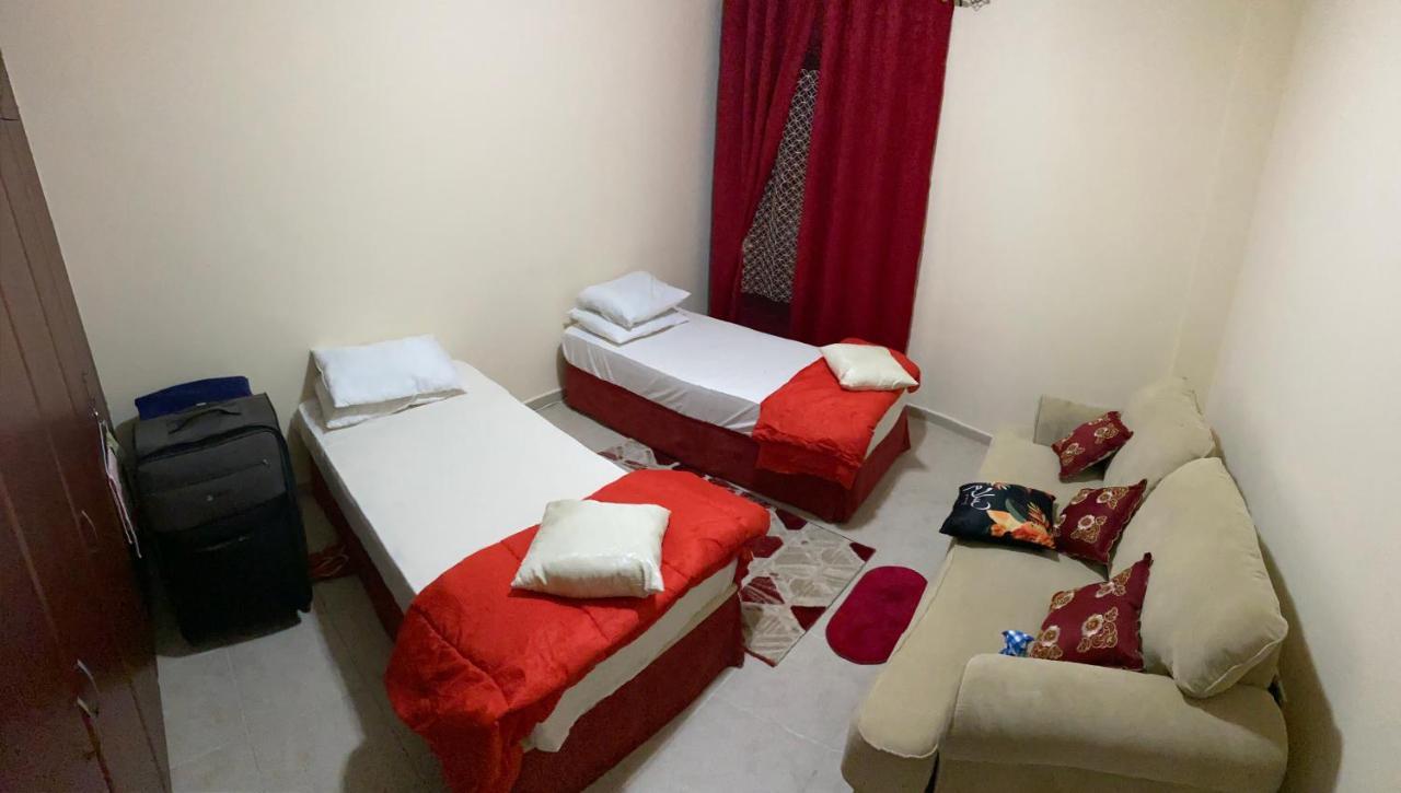 Nash Guest House Females Only Dubaj Kültér fotó