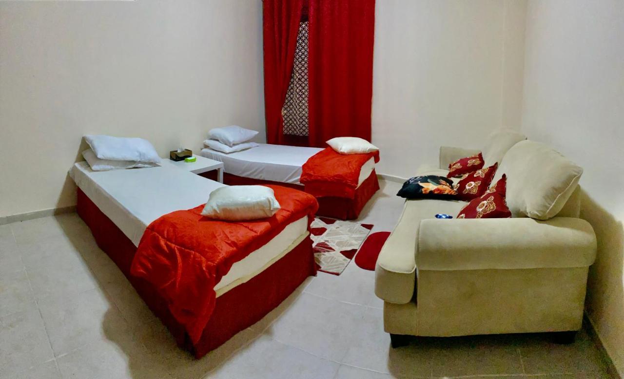 Nash Guest House Females Only Dubaj Kültér fotó
