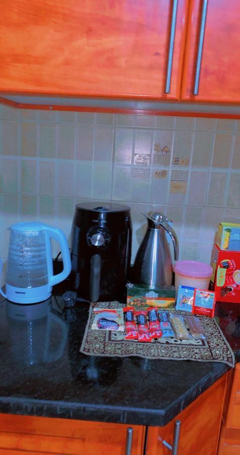 Nash Guest House Females Only Dubaj Kültér fotó